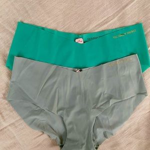 Victoria’s Secret No Show Hiphugger Underwear